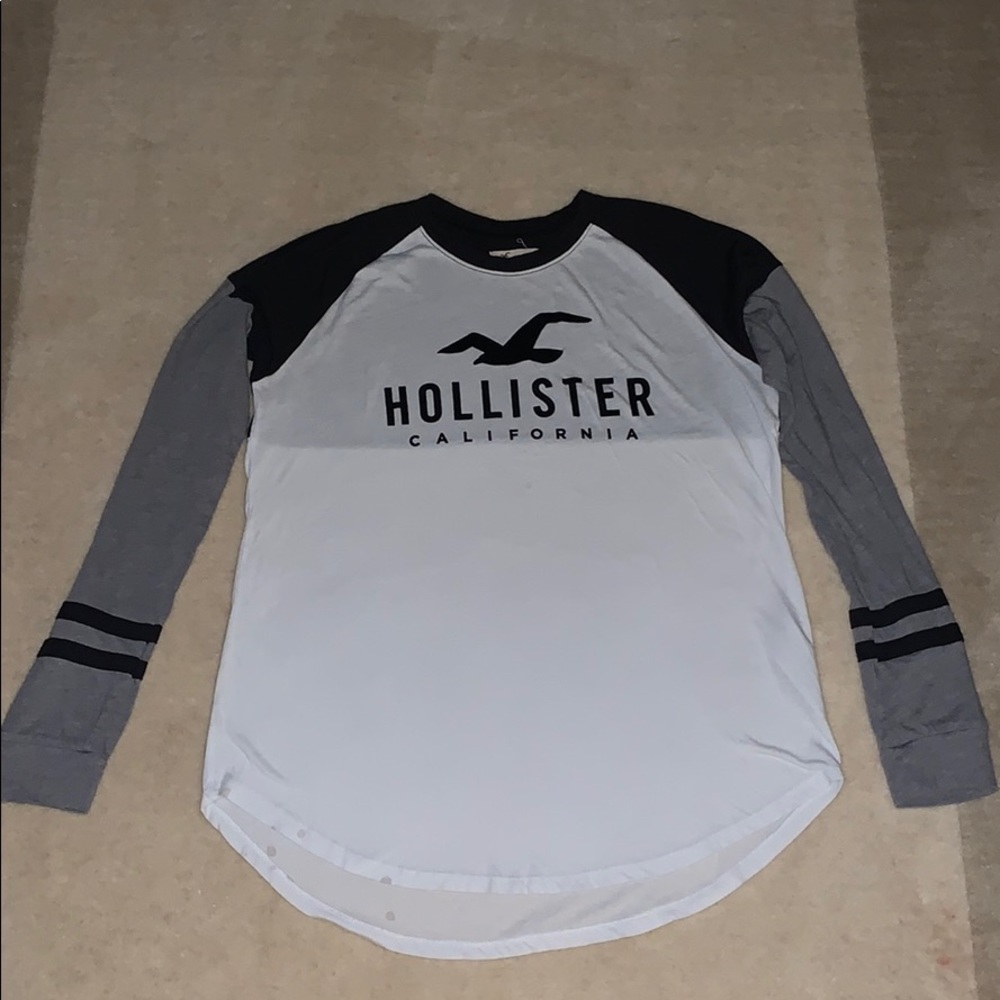 Long Sleeve Hollister shirt